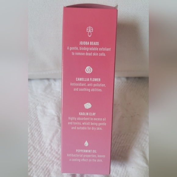 Generation Skin NWT 2 n 1 Mask Scrub - Picture 4 of 6